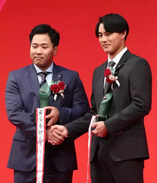 最優秀新人の荘司と西川