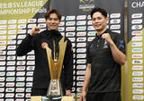 「ＣＳ決勝に臨む高橋藍と西田」の画像1