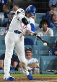 「安打を放つ大谷　大リーグ」の画像1