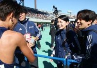 神野監督、１年目で全日本切符＝東日本実業団駅伝