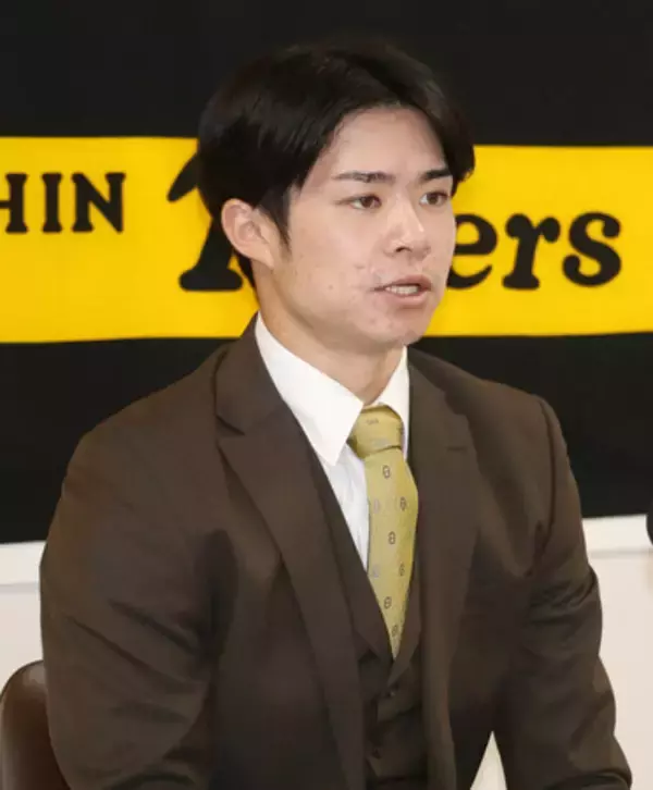 阪神の中野、倍以上の３億円＝及川は６年目で大台突破―プロ野球・契約更改