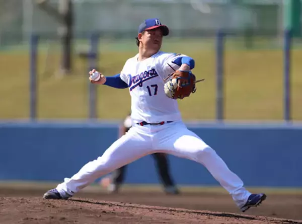 柳、新フォームで登板＝プロ野球・中日