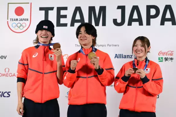 笑顔の戸塚ら　五輪