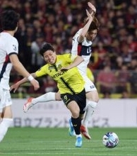 阻まれる細谷　Ｊリーグ