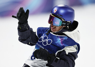 荻原「一番上に立ちたかった」＝スノーボード〔ミラノ・コルティナ五輪〕