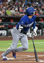 二塁打の大谷　大リーグ