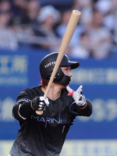 藤原の勝ち越し二塁打　プロ野球
