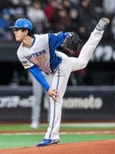 日本ハム先発の北山　プロ野球