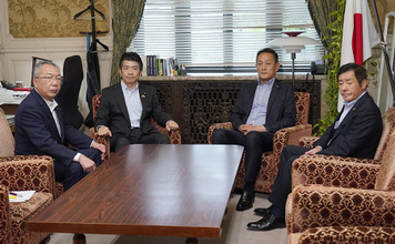 補正審議「衆参各２日」要求