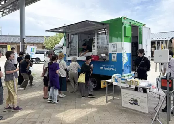 能登で移動店舗の実証実験＝災害支援に活用も―ファミマ・ドコモ
