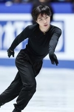 調整する三浦　全日本フィギュア