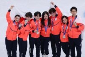 銀メダルの日本チーム　五輪