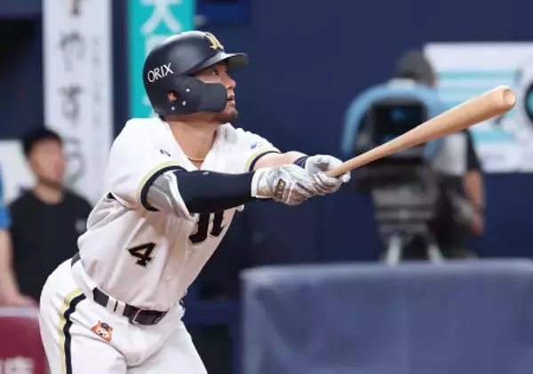 森友のソロ　プロ野球