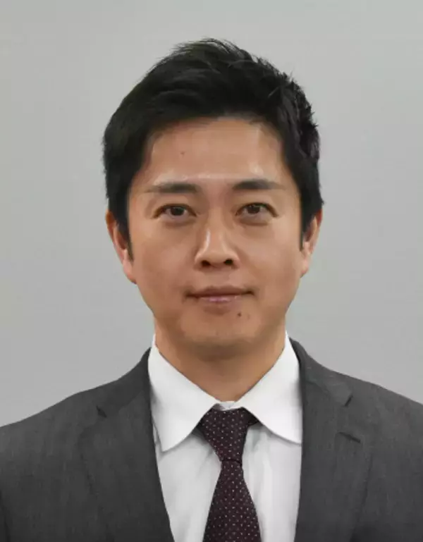 吉村氏、横山氏が再選