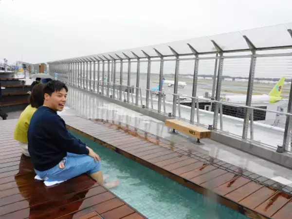 空港展望デッキをリニューアル