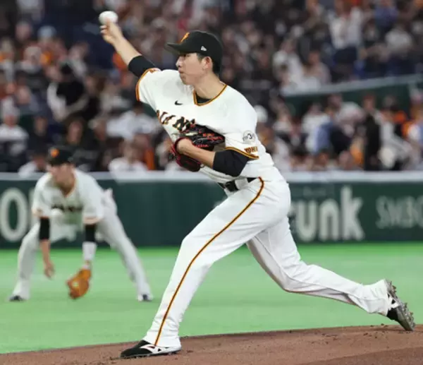 戸郷翔征が危険球退場＝プロ野球・巨人