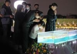 中華航空墜落事故３０年で慰霊式＝２６４人犠牲、遺族ら冥福祈る―愛知
