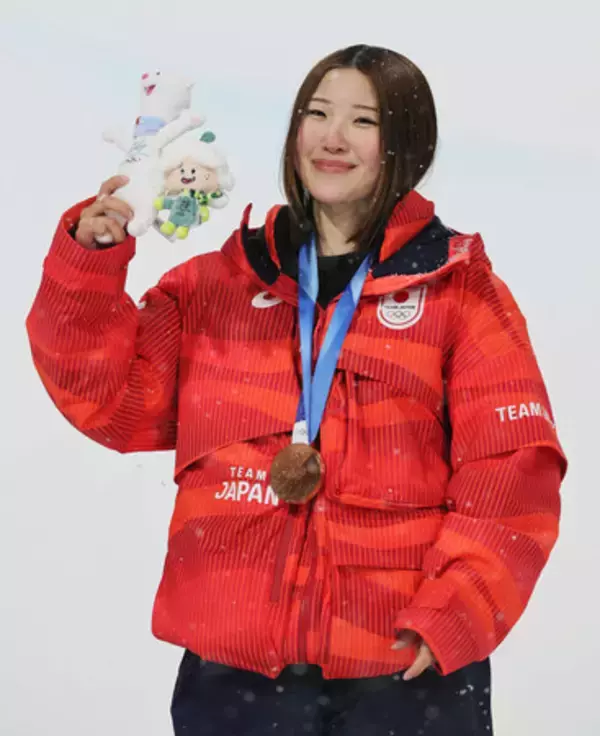 小野が銅メダル＝清水４位、工藤５位―スノーボード・女子ハーフパイプ〔ミラノ・コルティナ五輪〕