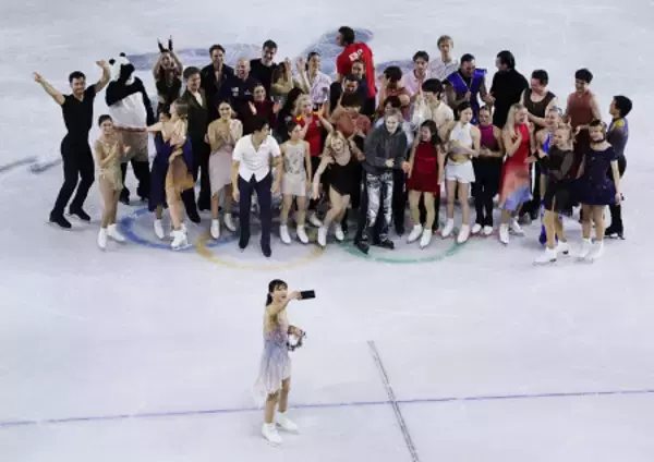 写真を撮る坂本　五輪