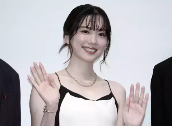 永野芽郁さんが舞台挨拶