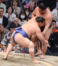 若隆景の寄り切り