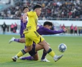 「茨城旋風」に乗って＝鹿島学園、隙なく完勝―高校サッカー