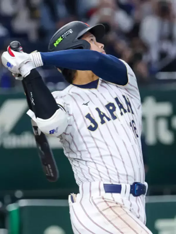 大谷の同点ソロ本塁打　野球
