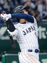 大谷の同点ソロ本塁打　野球