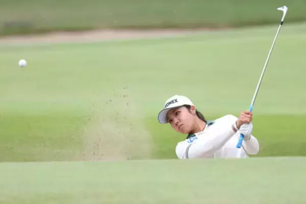 大久保柚季が単独首位に＝４９歳不動裕理が予選通過―ワールドレディースゴルフ