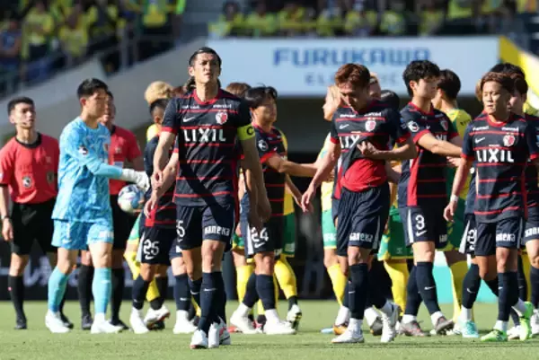 東１位の鹿島　Ｊリーグ