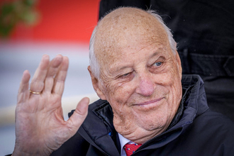 ノルウェー国王ハラルド５世死去