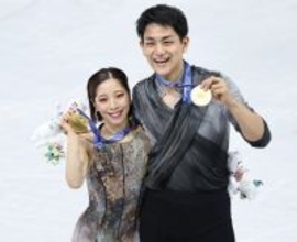 りくりゅうが引退会見＝ペア五輪金の三浦璃来さんと木原龍一さん―フィギュアスケート