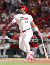 モンテロの勝ち越し２ラン　プロ野球