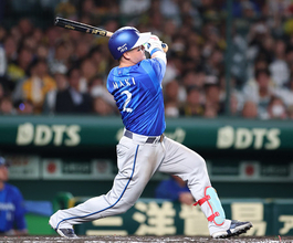 牧のソロ本塁打　プロ野球ＣＳ