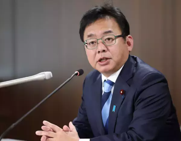 「婚姻数増加は良い傾向」＝出生数１０年連続最少―上野厚労相