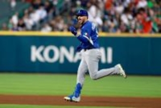 ソロ本塁打を放ったパスクアンティノ