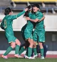 柳ケ浦の村上　高校女子サッカー
