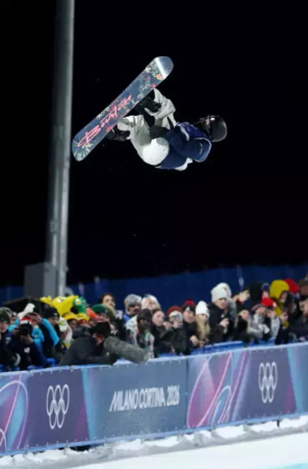 予選１回目の平野歩　五輪