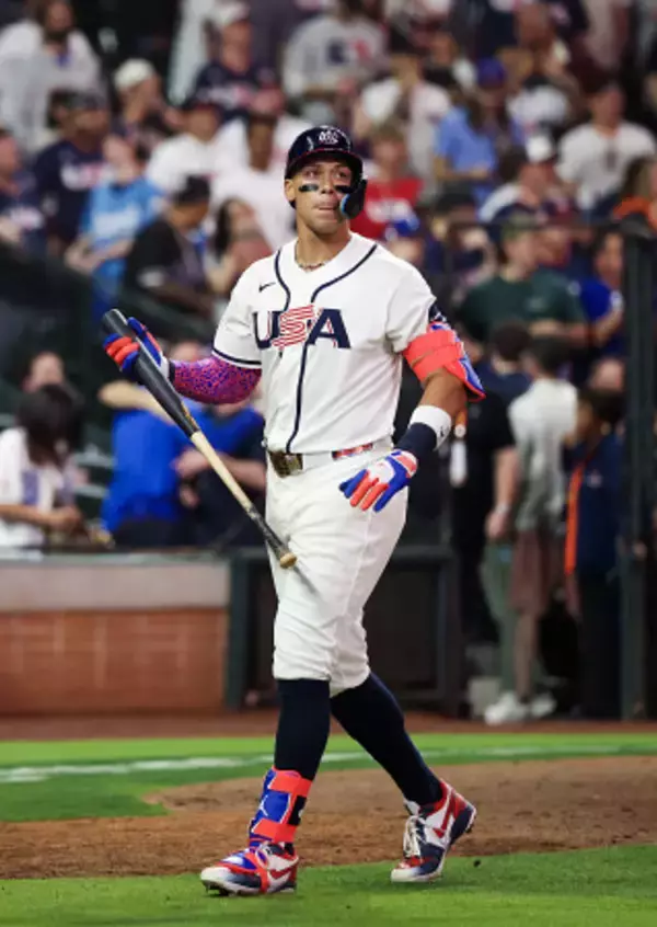 米国、イタリアに敗れる　野球