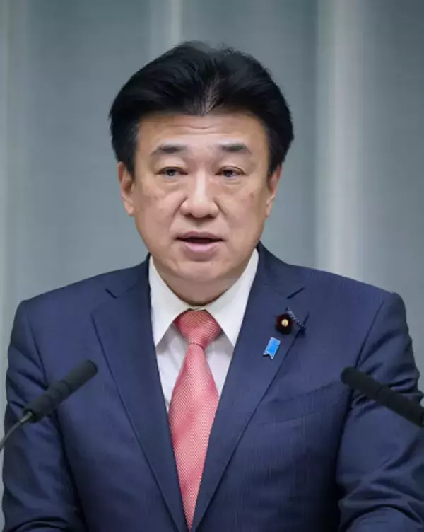 官房長官「日韓シャトル外交継続」