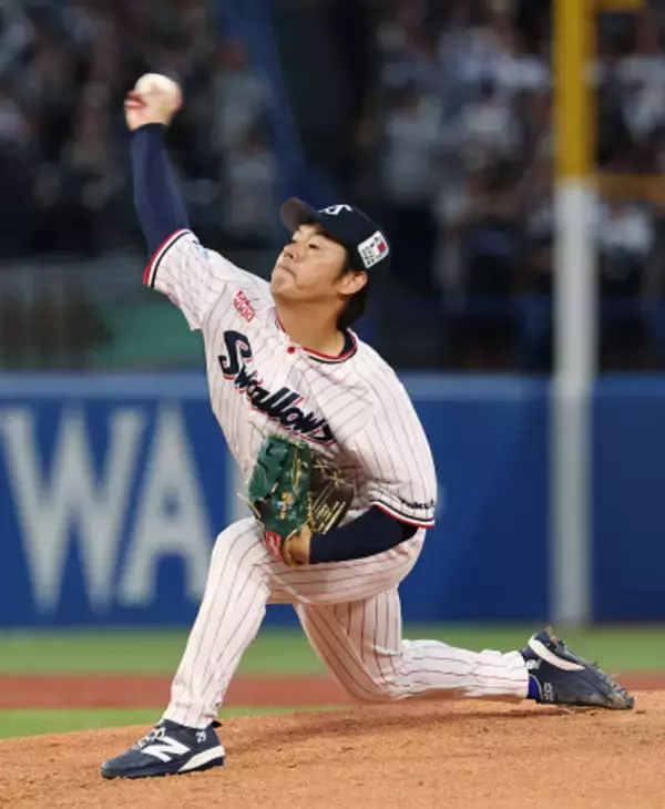 ヤクルト先発の小川　プロ野球