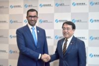 赤沢経産相、原油の安定供給要請