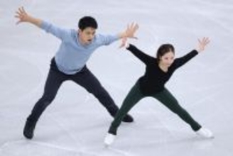 調整する三浦、木原組