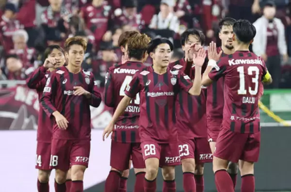 喜ぶ神戸イレブン　Ｊリーグ