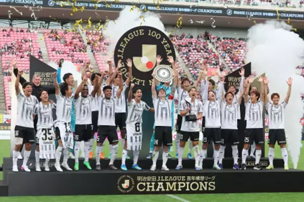 優勝した神戸　Ｊリーグ
