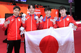 銀メダルの日本　アジア大会