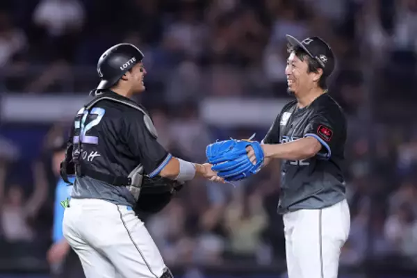 通算２４９セーブの益田　プロ野球