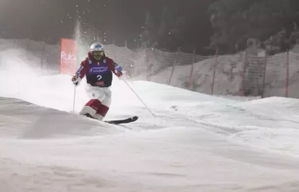 堀島、最高の滑り出し＝勝利で五輪シーズン発進―Ｗ杯モーグル