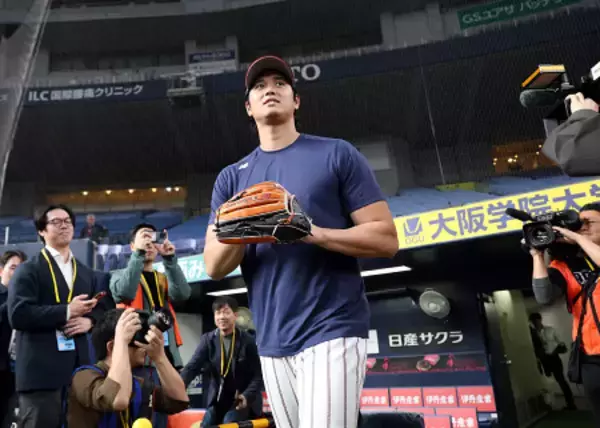 練習に臨む大谷　野球