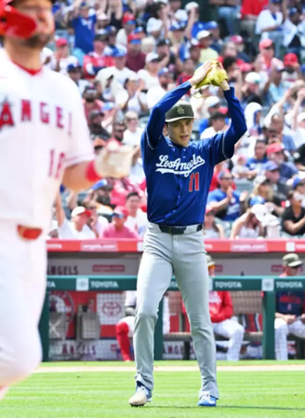 ドジャースの佐々木、自己最多８奪三振＝フォーム改善で結果―米大リーグ